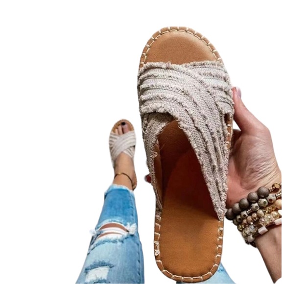 Women’s Flat Shoes Slip On Mule Espadrille Sandals Size 9 - Picture 2 of 11